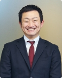 深津 亮