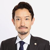 古関 俊祐
