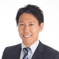 安田 亮