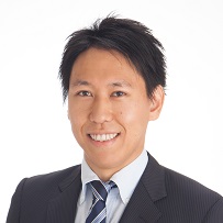 安田 亮