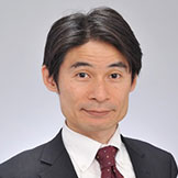 山中 卓
