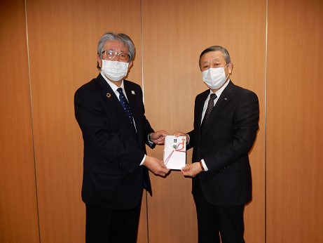 寄付の実施