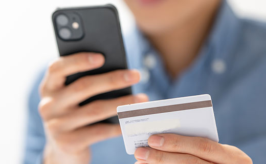 リボ払いとは?仕組みや返済方式、分割払いとの違いを分かりやすく解説