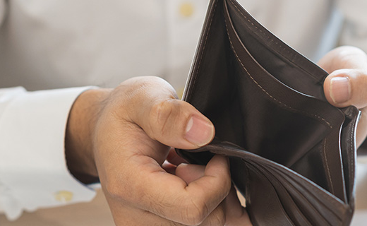 お金がないときはどうする?5つの対処法と注意点を解説