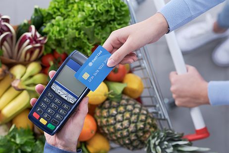 クレジットカード年会費の無料・有料の違いと選び方