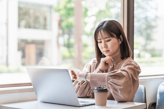 クレジットカード引き落としの時間は？注意点も紹介