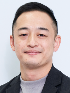 伊部 智信さん